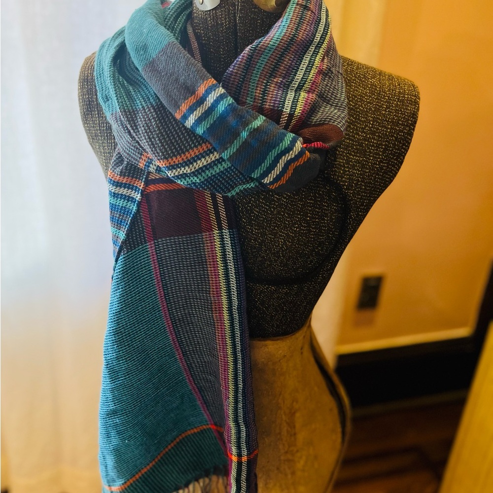 Peruvian Artisan Crafted Scarf - image 2